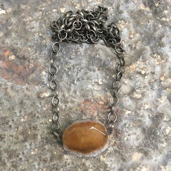 Pendant P101   price €30 