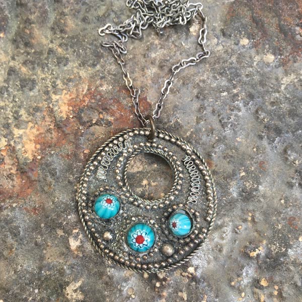 Pendant P073   price €25