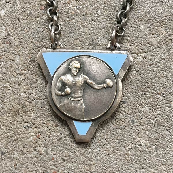 Pendant P50   price €35